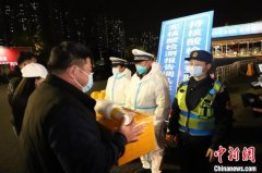 江苏昆山：两岸同胞的同心抗疫