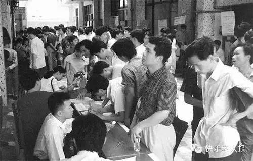 工人下岗是谁造成的(什么原因导致的) 工人下岗是谁造成的(什么原因导致的)