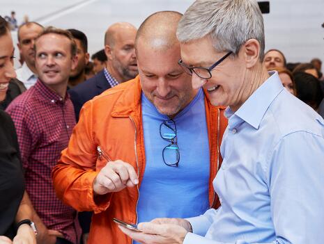 Jony Ive 已申请 “LoveFrom Jony” 商标 Jony Ive 已申请 “LoveFrom Jony” 商标