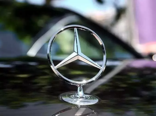 奔驰商标遇到了拦路虎! 奔驰商标遇到了拦路虎!