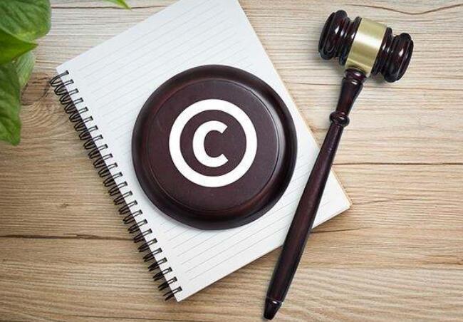 人工智能写的诗，版权注册算谁的？