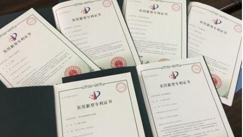 成都女护士十年申报105项国家专利 希望造福患者 成都女护士十年申报105项国家专利 希望造福患者