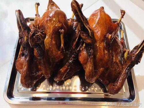 两只“赵鸭子”六年争商标 两只“赵鸭子”六年争商标