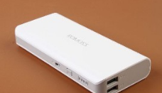 指耳机、移动电源侵犯商标权 “小米”提起诉讼索赔5万元 指耳机、移动电源侵犯商标权 “小米”提起诉讼索赔5万元