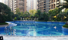 杭州公布10起违法广告案 绿地一楼盘擅用G20标志被罚31万 杭州公布10起违法广告案 绿地一楼盘擅用G20标志被罚31万