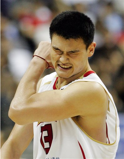 姚明被河源商人恶意抢注为卫生巾商标