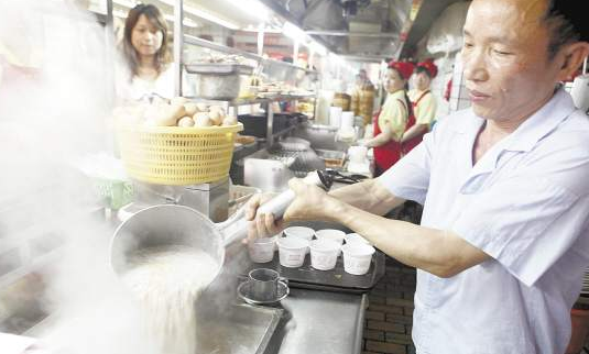 “厦门老字号”资格认定:字号或商标不少于30年 “厦门老字号”资格认定:字号或商标不少于30年