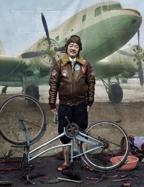 上半身是理想,下半身是现实 ,这些创意设计你见过吗? 上半身是理想,下半身是现实 ,这些创意设计你见过吗?