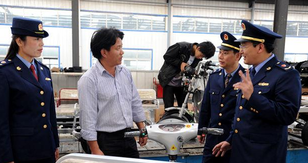 徐州创新推出商标“双百服务”活动