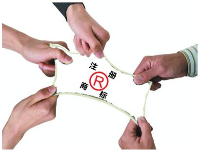 JEEP公司怒告中山制衣企业，原因是商标侵权