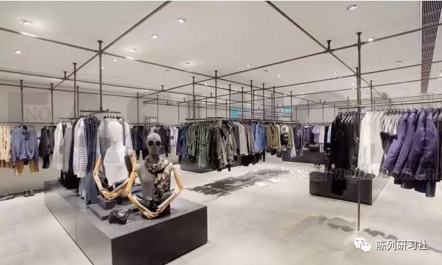 UR明年将在伦敦开店 奋起直追Zara、H&M等快时尚品牌