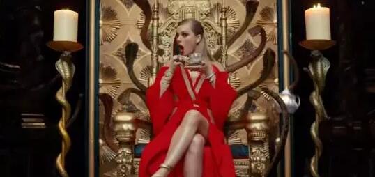 霉霉彻底黑化了！新歌撕遍整个欧美圈