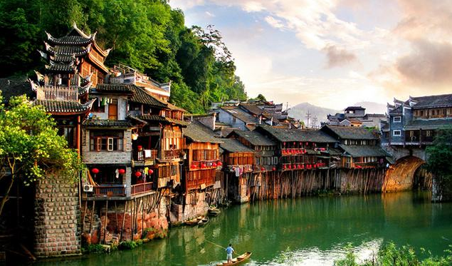 湖南省“天下凤凰”获评中国驰名商标